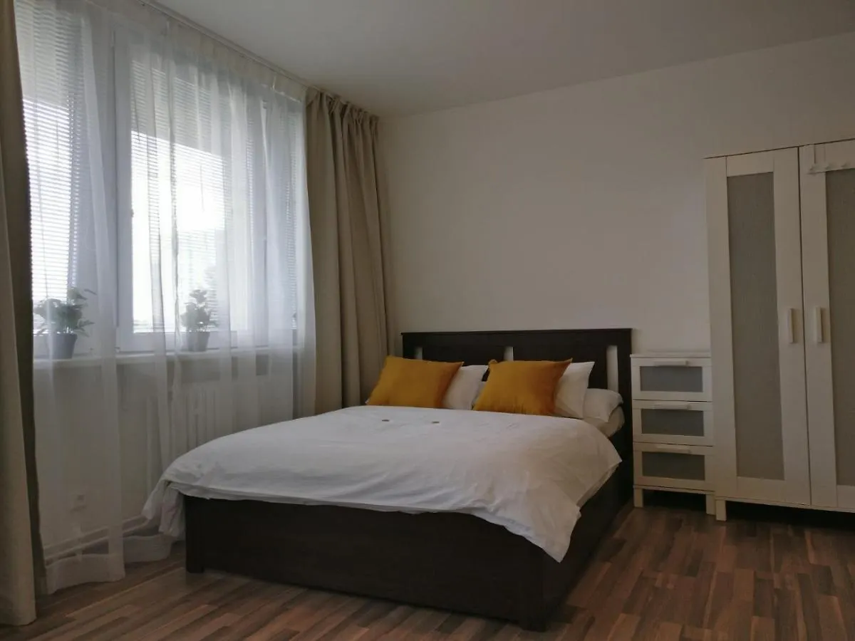 Invalidovna Apartment Praga