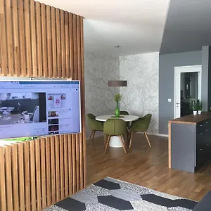 ellenőrizze a rendelkezésre állást