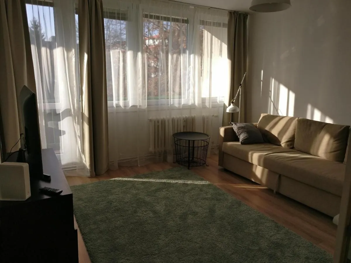 Invalidovna Apartment براغ